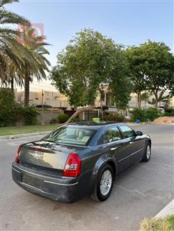 كرايسلر 300